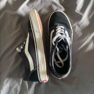 Black old school vans